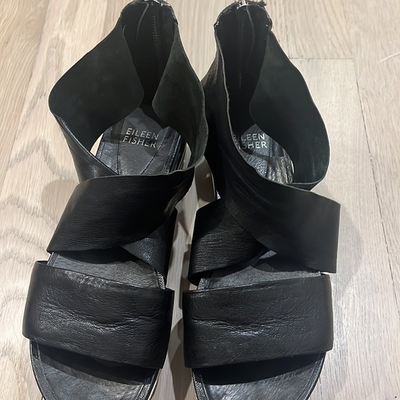 Eileen Fisher Tumbled Leather Sneaker Sandal - Picture 4 of 4